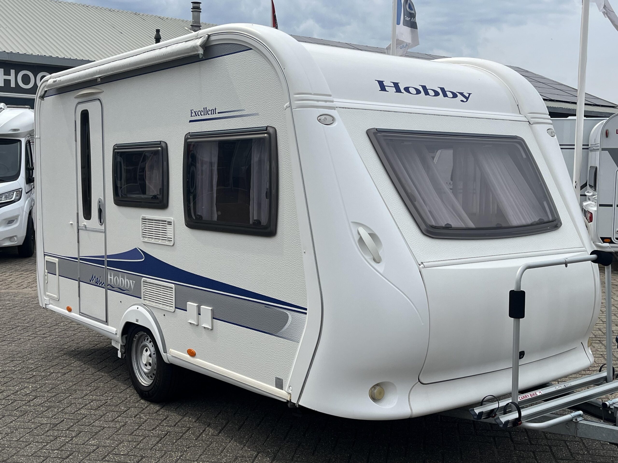 Hobby De luxe Easy 400 SF MOVER – TENT – LUIFEL