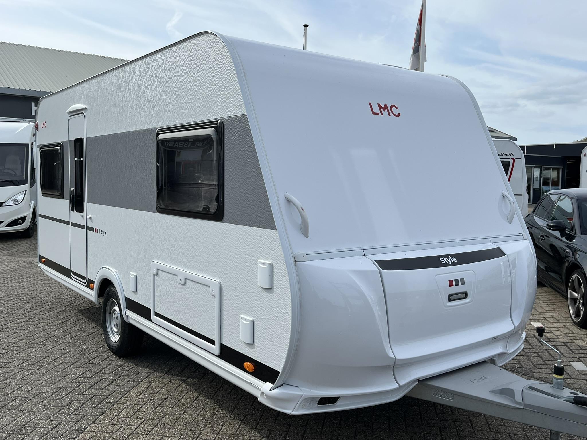 LMC Style 440 D NIEUW/LUIFEL/MOVER/FIETS