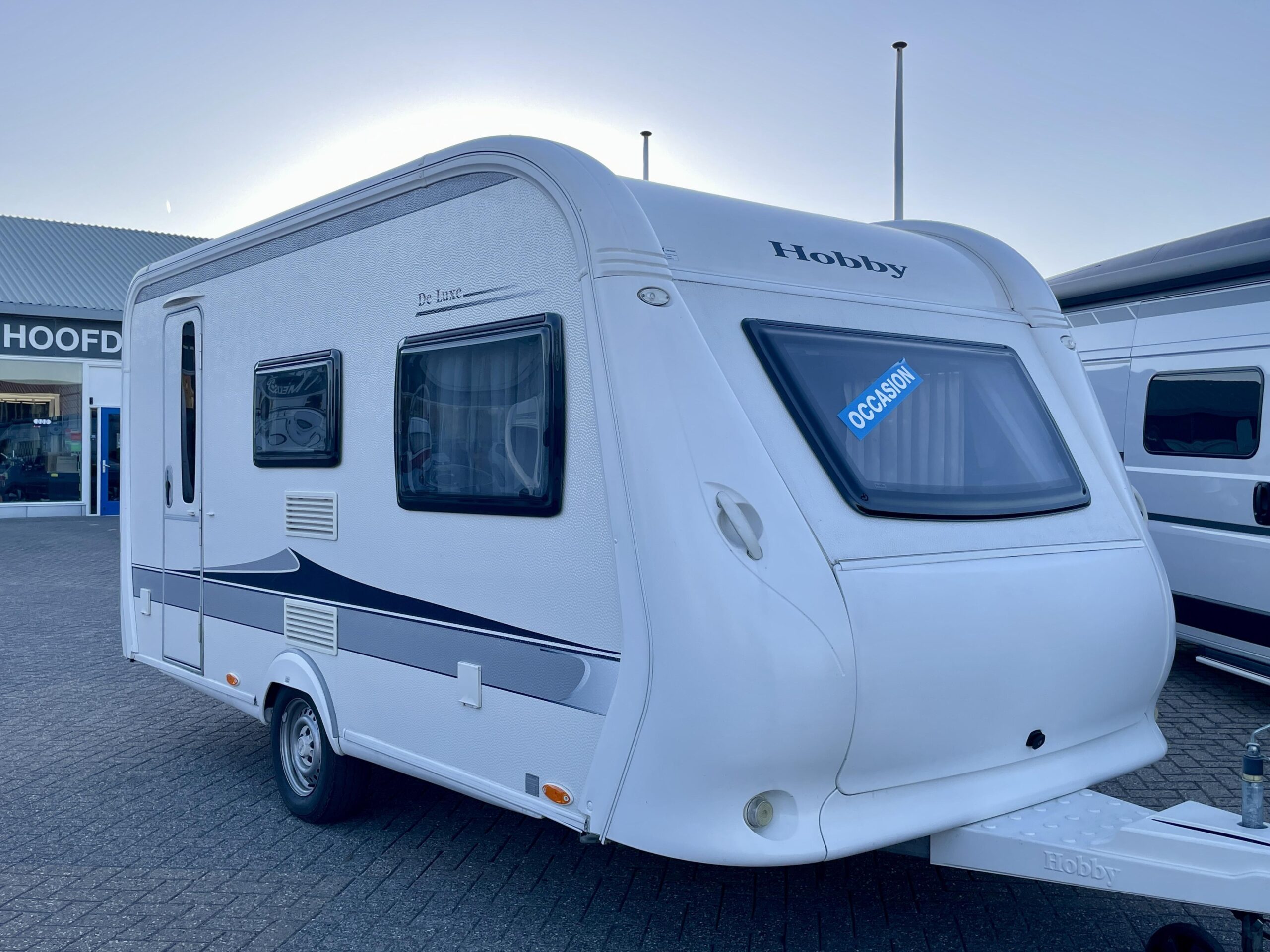 Hobby De Luxe 440 SF AIRCO/VOORTENT/FIETSENDRA
