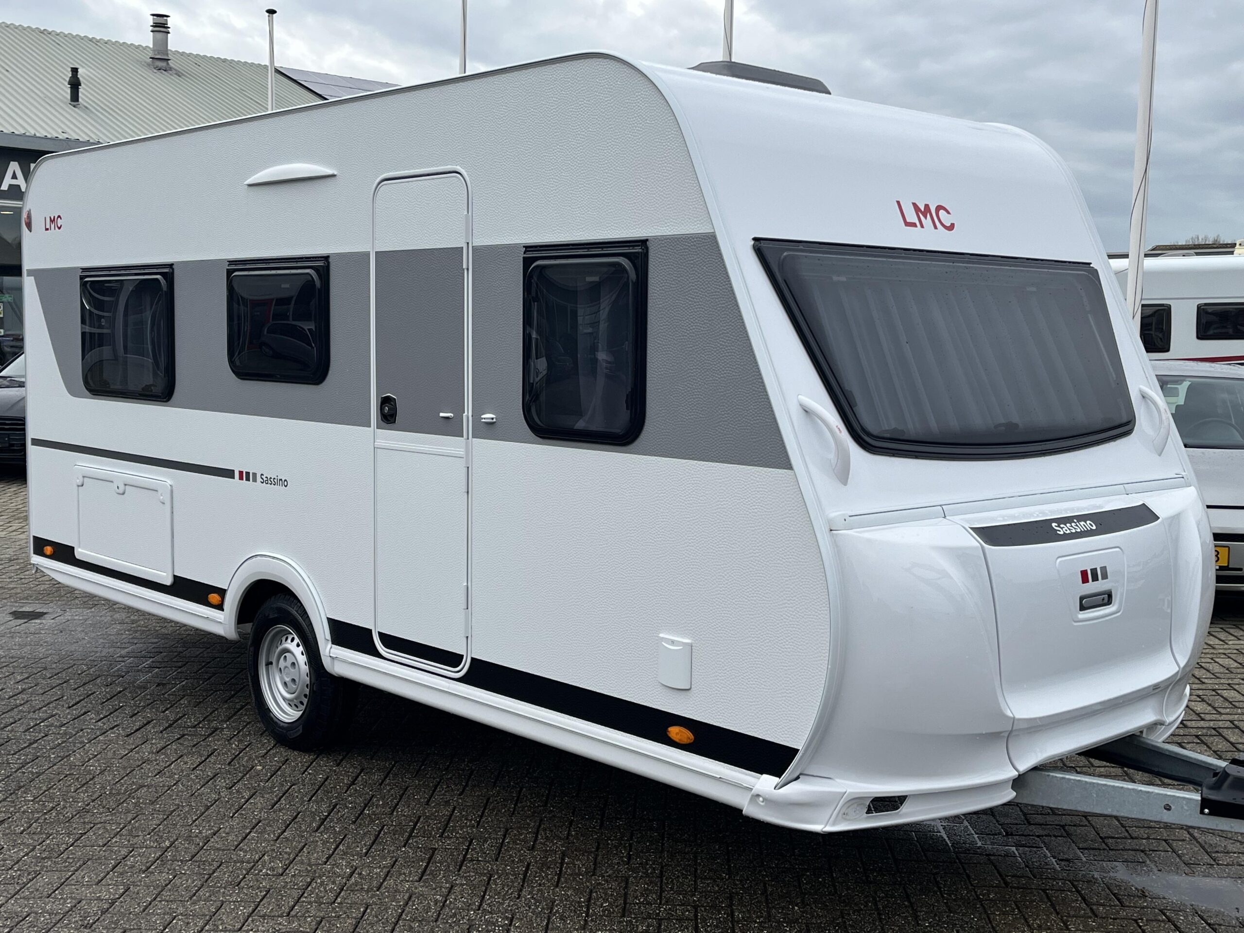 LMC Sassino 460 E VERKOCHT