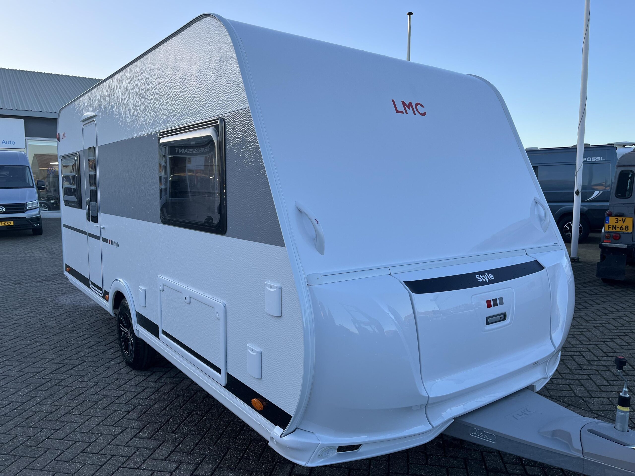 LMC Style 440 D NU &euro;30.610 voor &euro;26.610