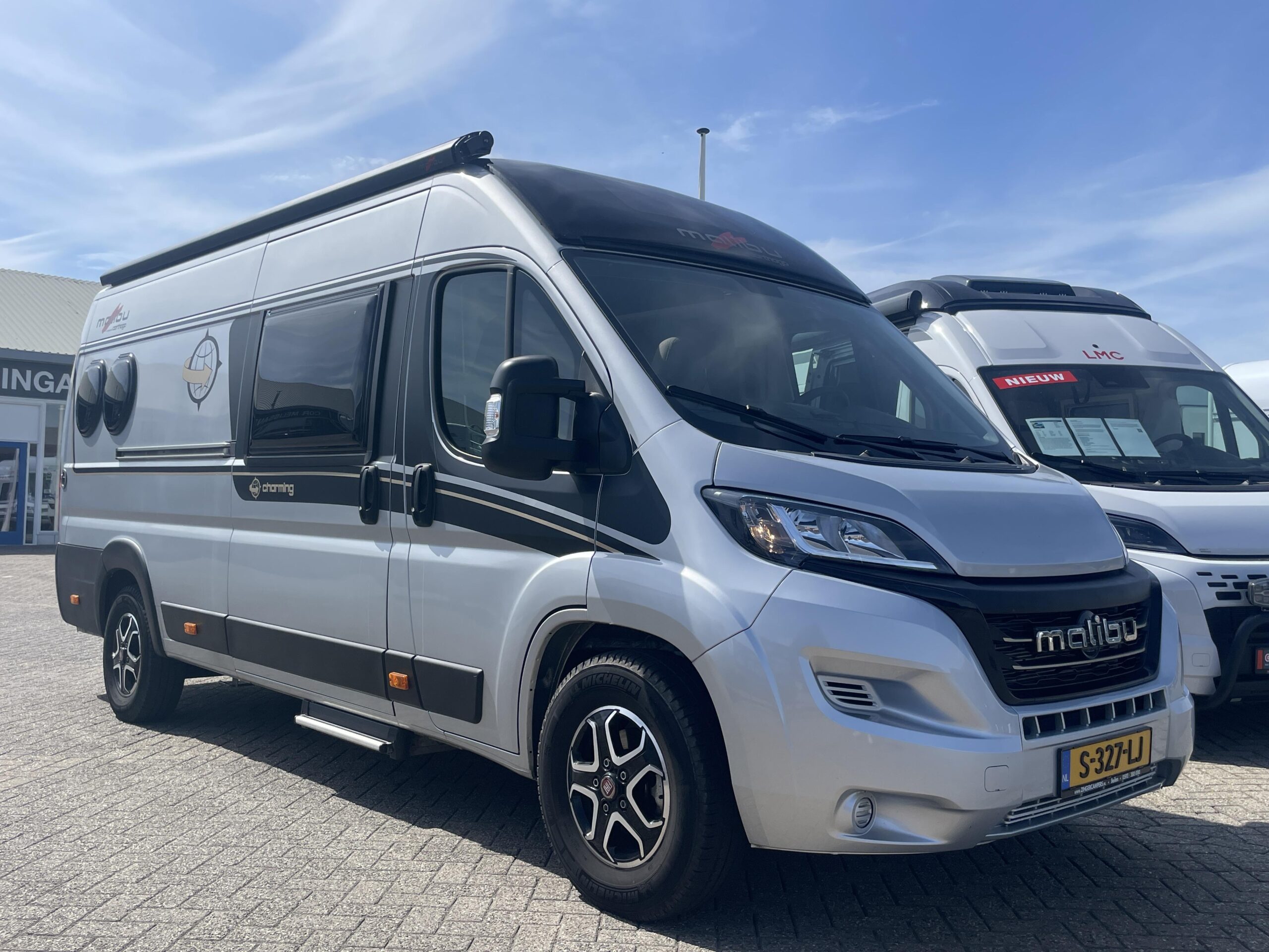 Malibu Diversity GT Skyview 640 LE K LITHIUM/SKYROOF/LUCHTVERI