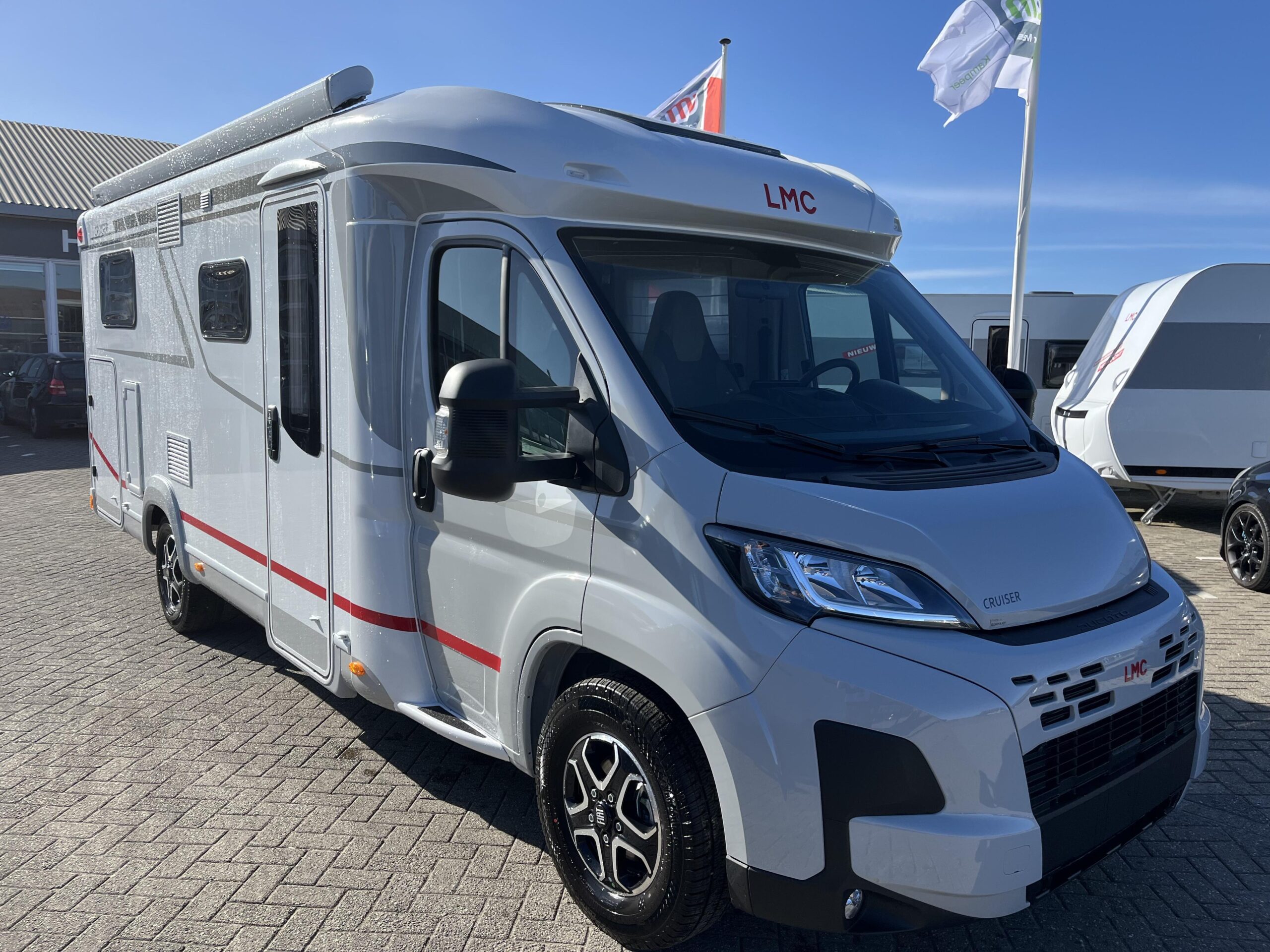 LMC Cruiser T 662 G VERKOCHT